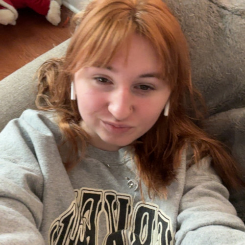 Elyssa D.