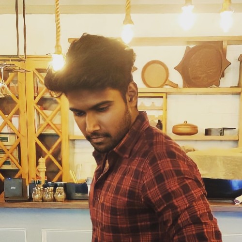 EZHIL A. profile photo