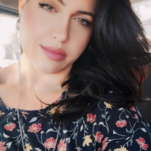 Cintia D. profile photo