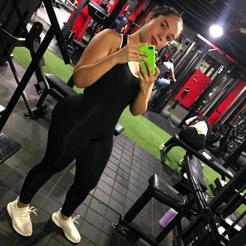 Angie R. profile photo
