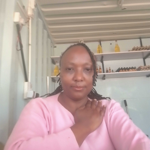 Esther W. profile photo