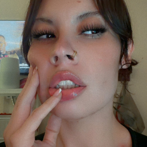 Lily  R. profile photo