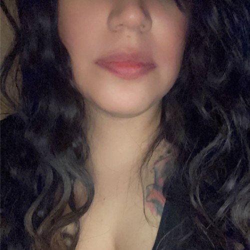Laura R.