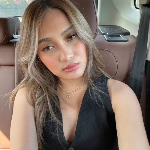 Yssey C. profile photo
