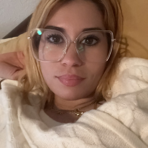 Isabel  M. profile photo