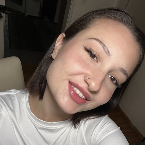 Ana K. profile photo