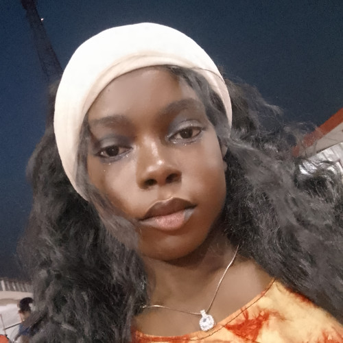 Lucy  L. profile photo