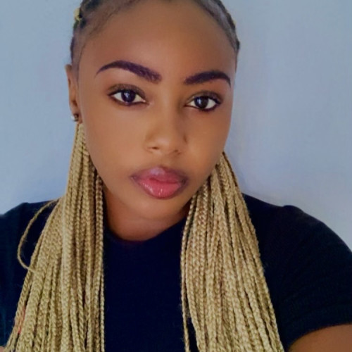Makata  J.