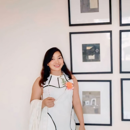 Miguela L. profile photo