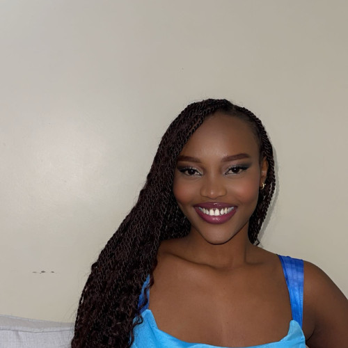 Ineza N.