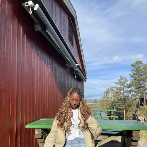 Yvette  D. profile photo