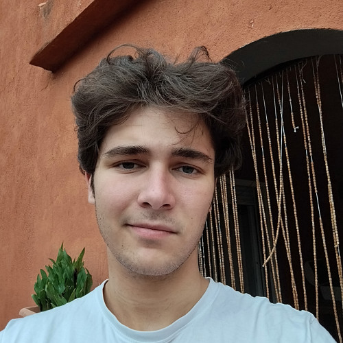 Pol  A. profile photo