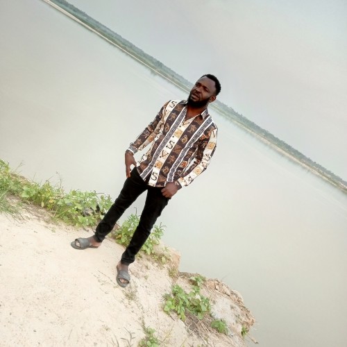 Enuesike F.