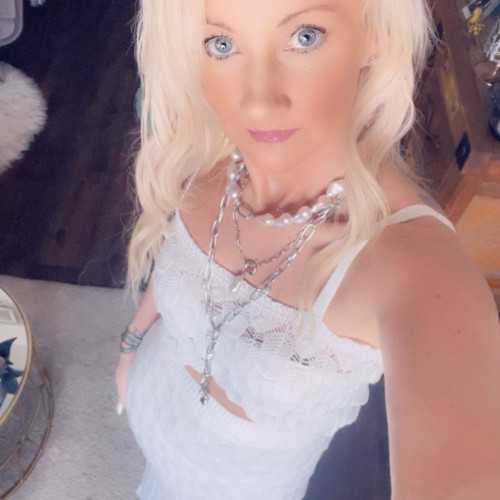 Joanne B.