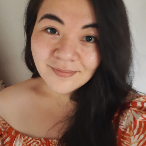 Larissa M. profile photo
