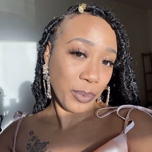 Roneisha D.