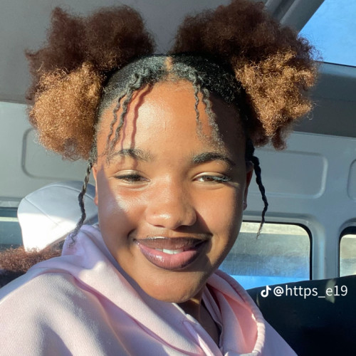Cynthia N. profile photo