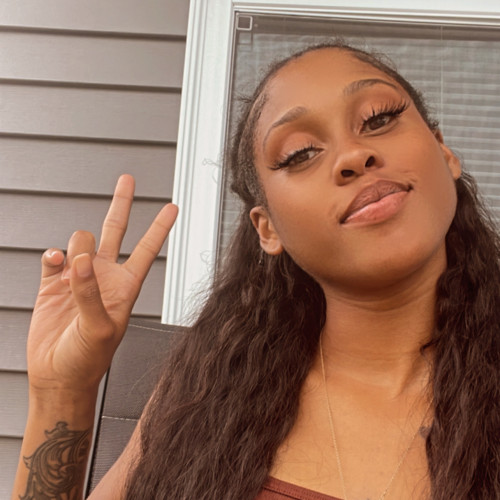 TyJeneyah C. profile photo