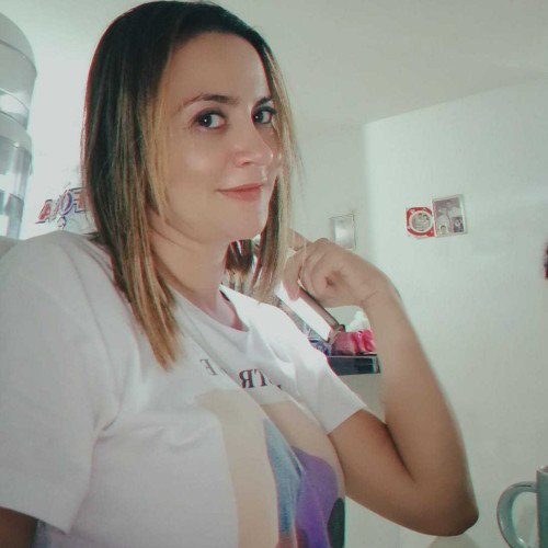Liz g.
