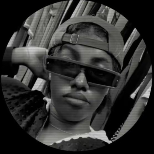 RY HA J. profile photo