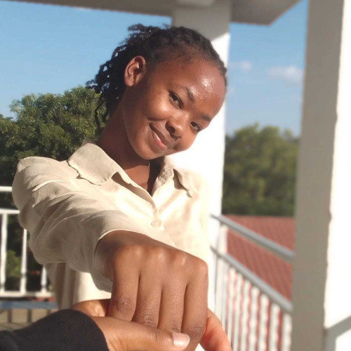 Yvonne J. profile photo