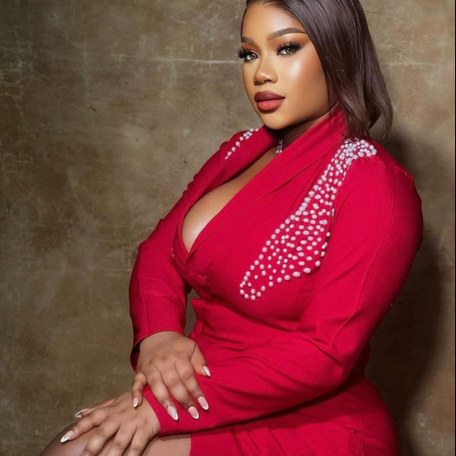 Cee C.