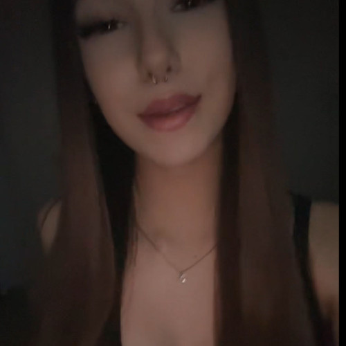 Nikol R.