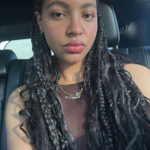 Emely  S. profile photo