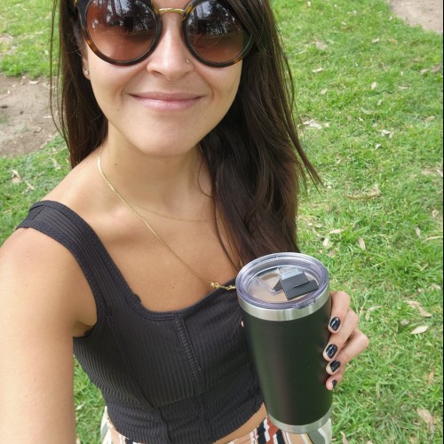 Luciana F.
