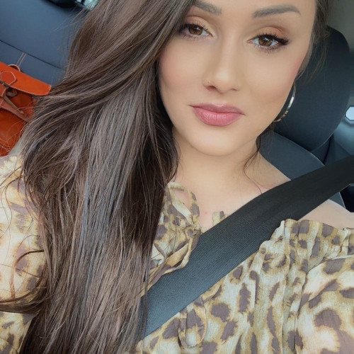 Elisa C.