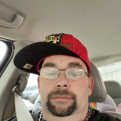 Robert R.