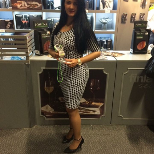 Viviana D. profile photo