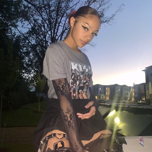 Leya W.