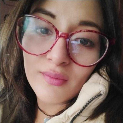 Liliana L.