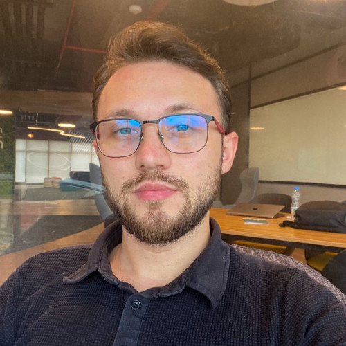ilyass l. profile photo