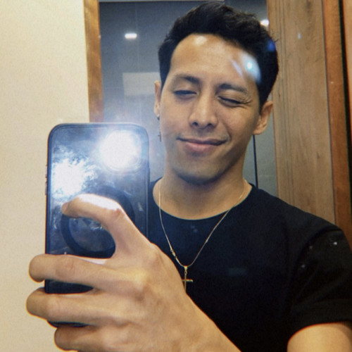 Danny V.