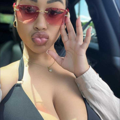 Essie l. profile photo