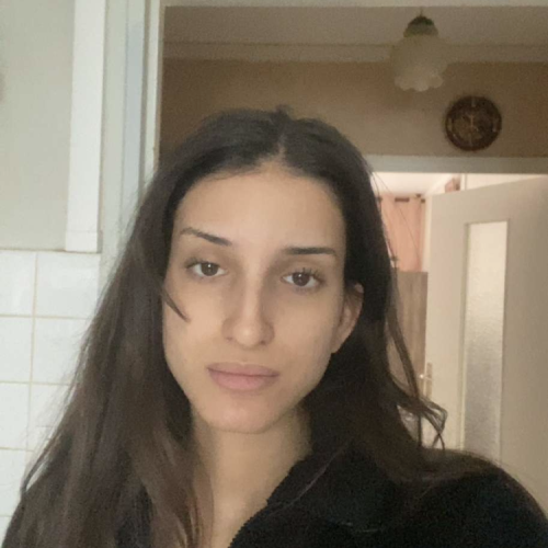 Massilya M.