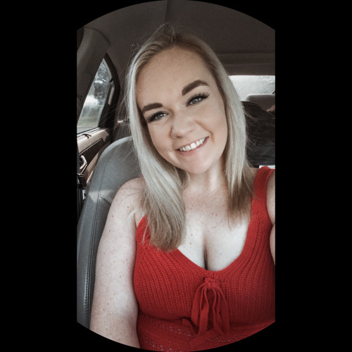 Macey T. profile photo
