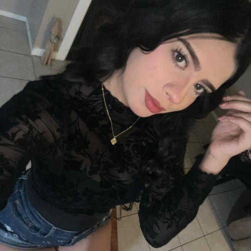 Ximena  L. profile photo