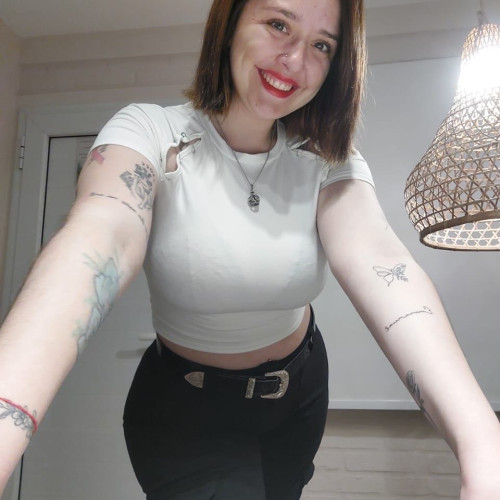 eve r. profile photo