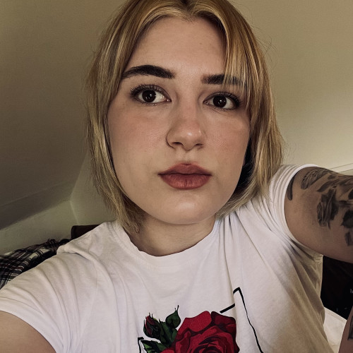 Madlen I. profile photo
