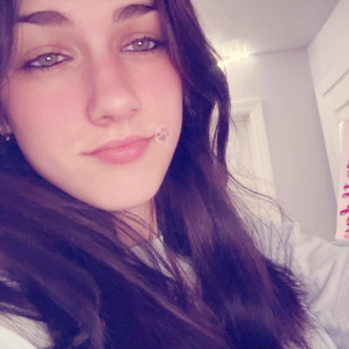 Rhiannon C. profile photo