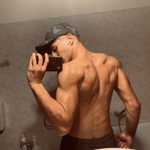 Leonardo  C. profile photo