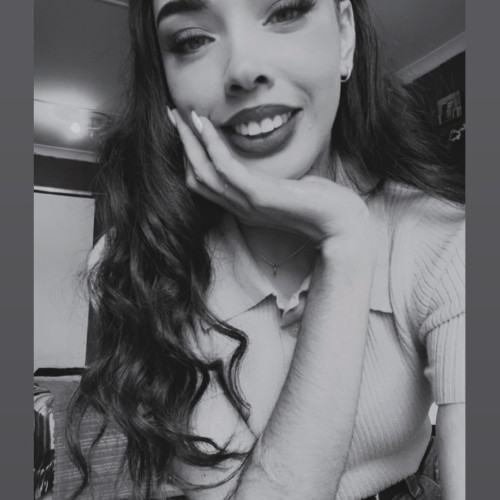 Dee B. profile photo