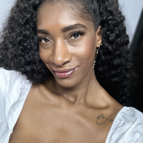 zamira b.