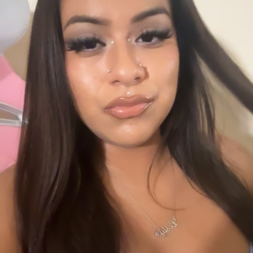 Lesly D.
