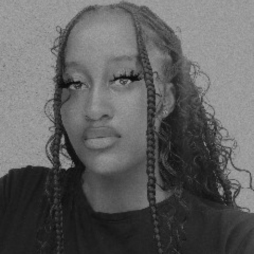 Becky l. profile photo