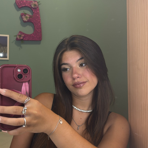 Elisa C. profile photo