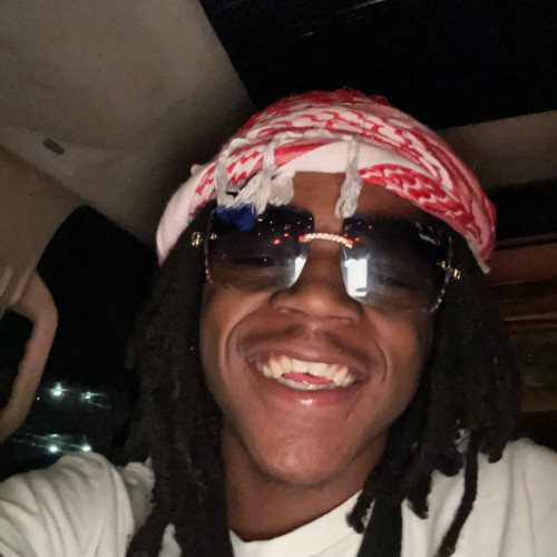 Paris W. profile photo